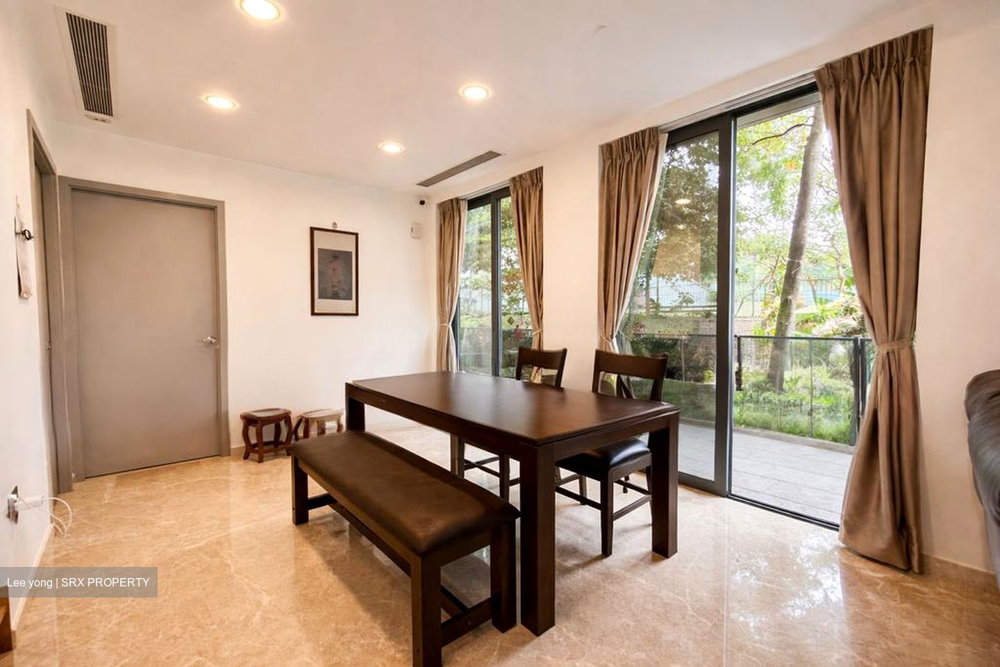 Watercove (D27), Terrace #520610071